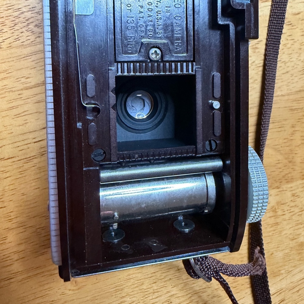 Vintage Kodak Stereo Camera 35mm 3D Camera Kodak Anastigmat f3.5 35mm Working w - Picture 13 of 13